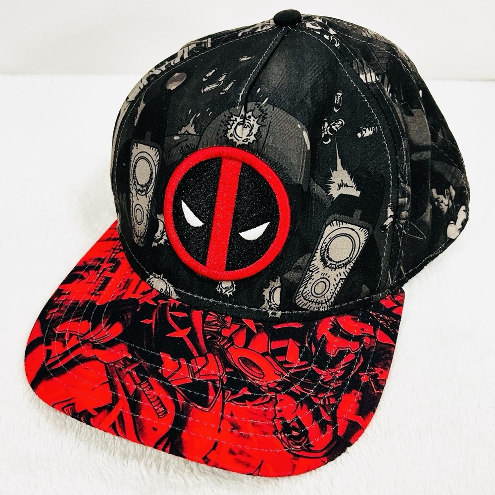 Deadpool Marvel Graphic 2-Tone Hat Cap Snapback Adjustable Black Disney Casual